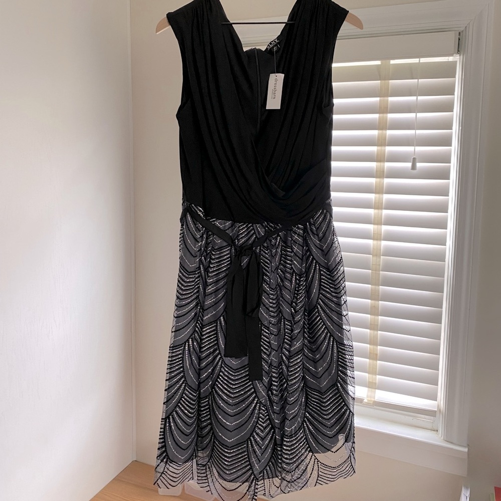 NWT SLNY Dress